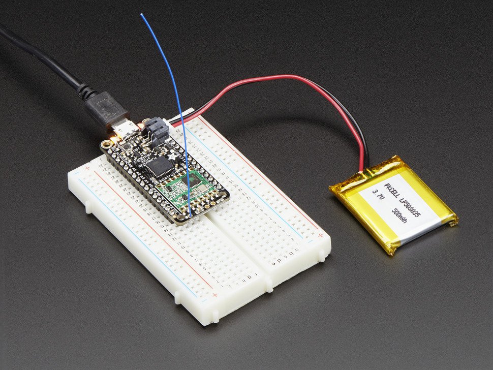 Adafruit Feather 32u4 RFM69HCW Packet Radio - 868 / 915 MHz