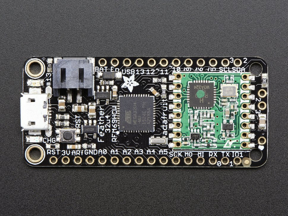 Adafruit Feather 32u4 RFM69HCW Packet Radio - 868 / 915 MHz
