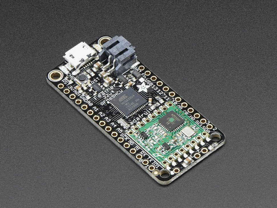 Adafruit Feather 32u4 RFM69HCW Packet Radio - 868 / 915 MHz