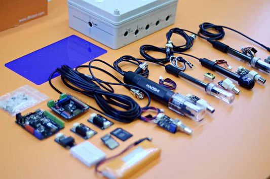 Gravity: KnowFlow Basic Kit - A DIY Water Monitoring Basic Kit