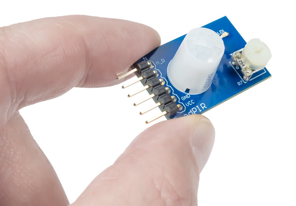 Pmod PIR: Passive Infrared Motion Sensor