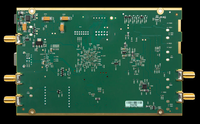 Ettus USRP B200: 1x1, 70MHz-6GHz SDR/Cognitive Radio
