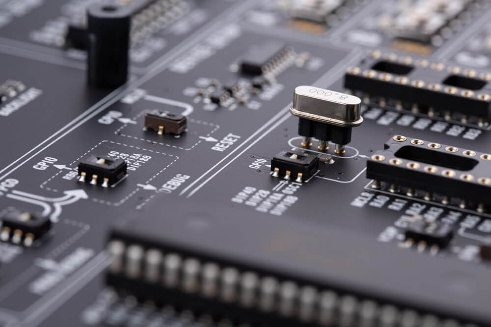 EasyPIC v8 logo development board for PIC microcontrollers