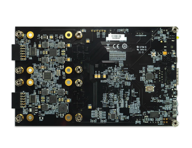 Eclypse Z7 Development Board with VAXEL-EZ License